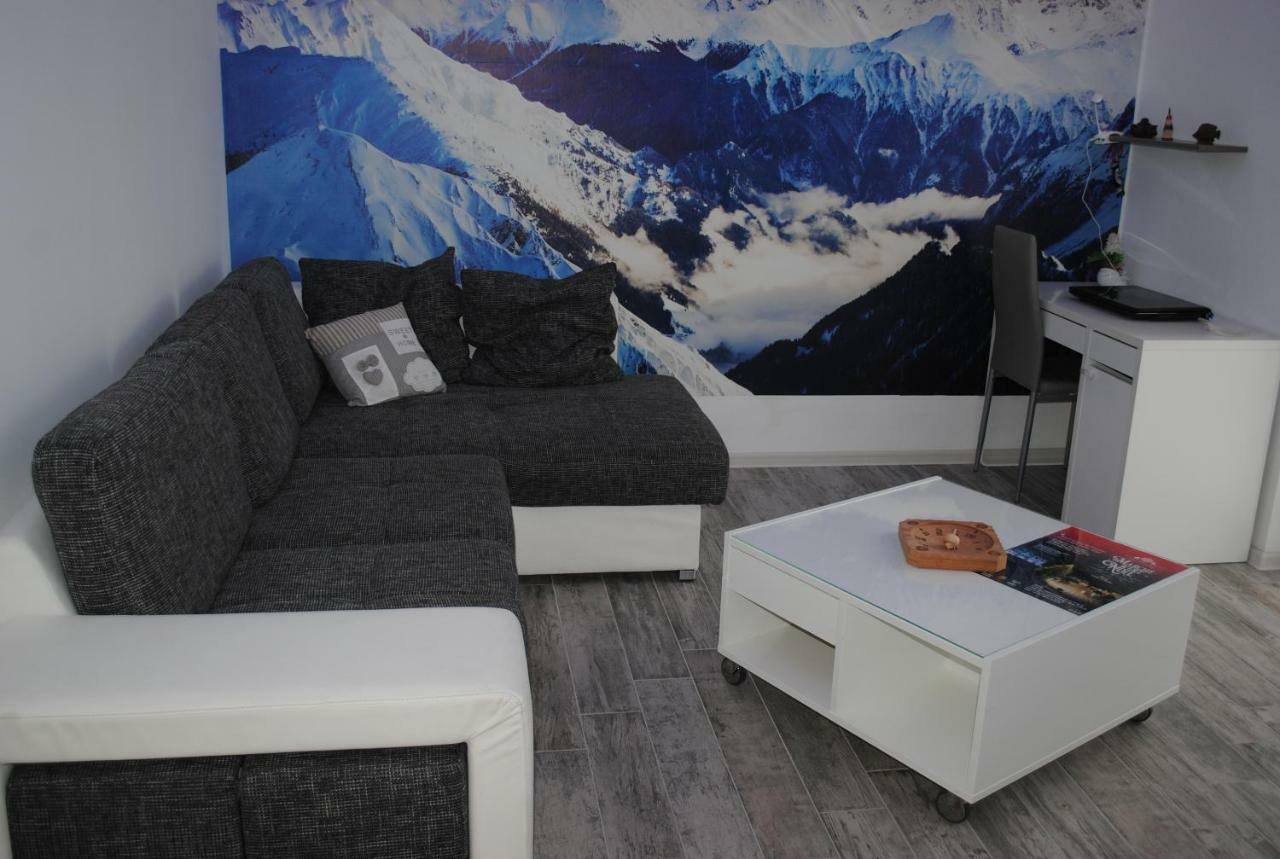 Maison De Massimo Cir 44 Aosta Exterior foto