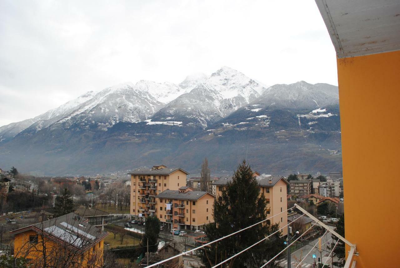 Maison De Massimo Cir 44 Aosta Exterior foto