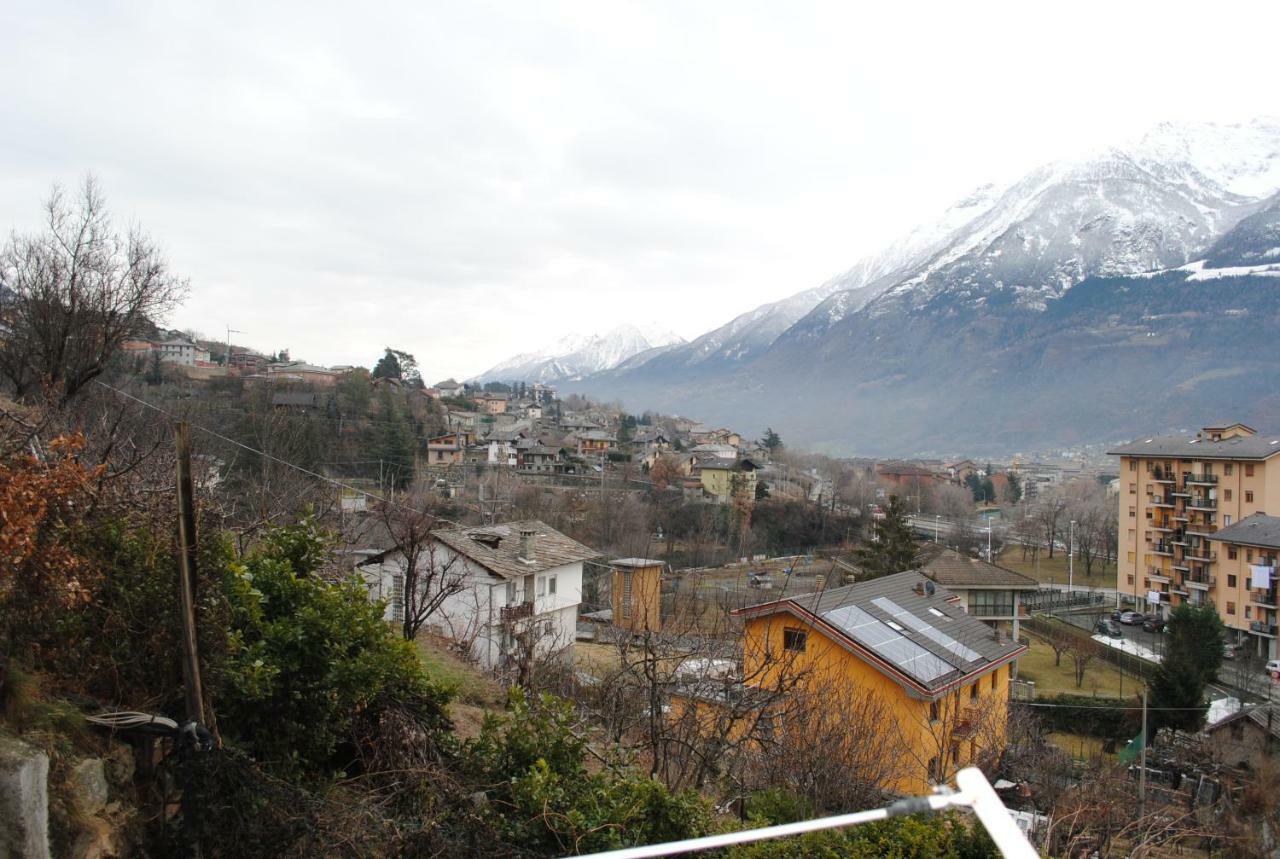 Maison De Massimo Cir 44 Aosta Exterior foto